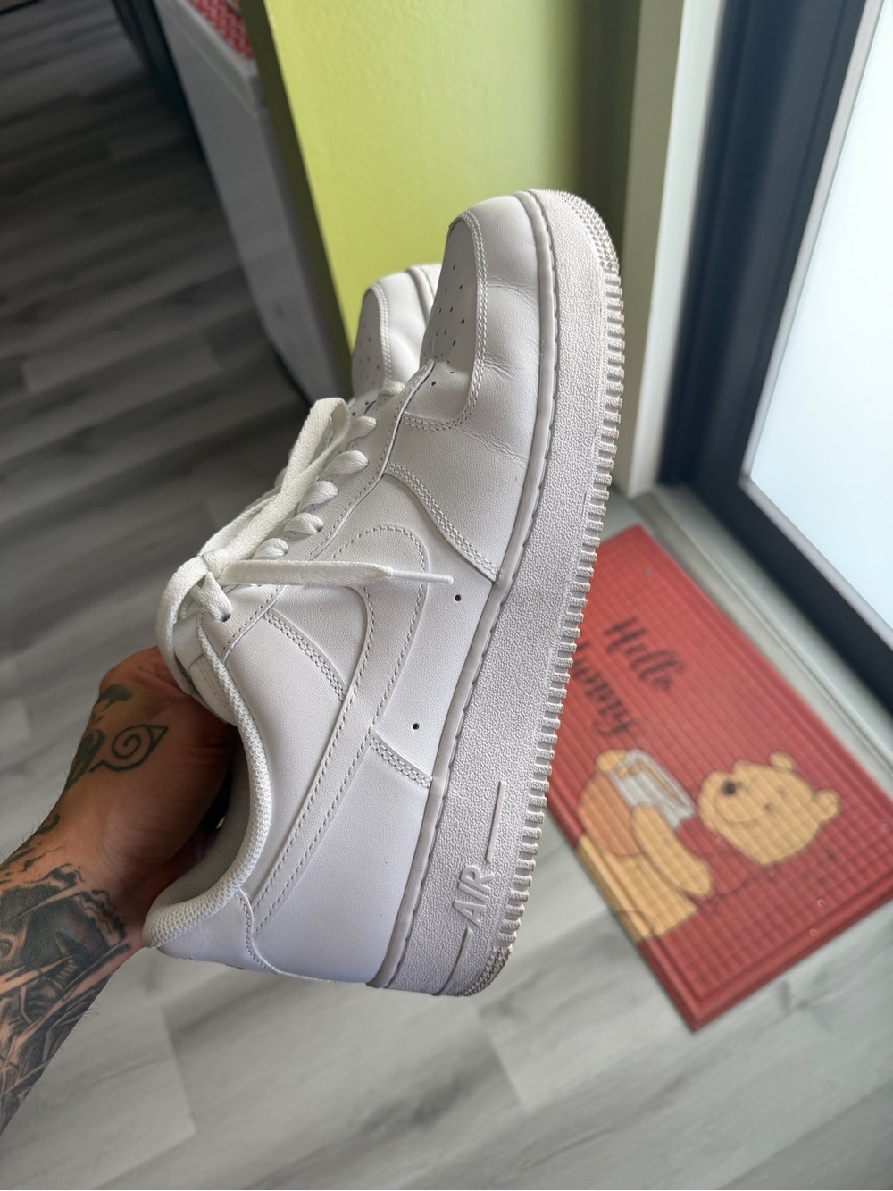 Nike White Men’s Leather Sneakers